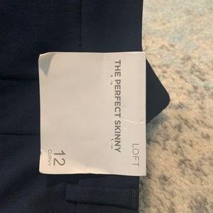 NWT LOFT The perfect skinny crop pants